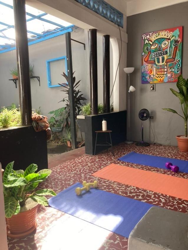 The Spot Hostel León Εξωτερικό φωτογραφία