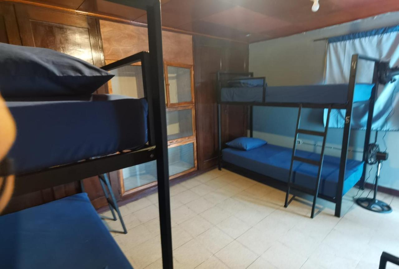 The Spot Hostel León Εξωτερικό φωτογραφία