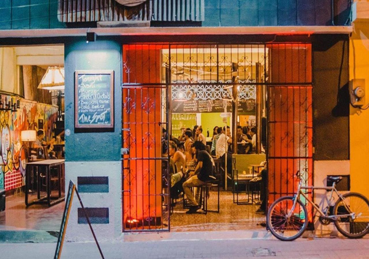The Spot Hostel León Εξωτερικό φωτογραφία
